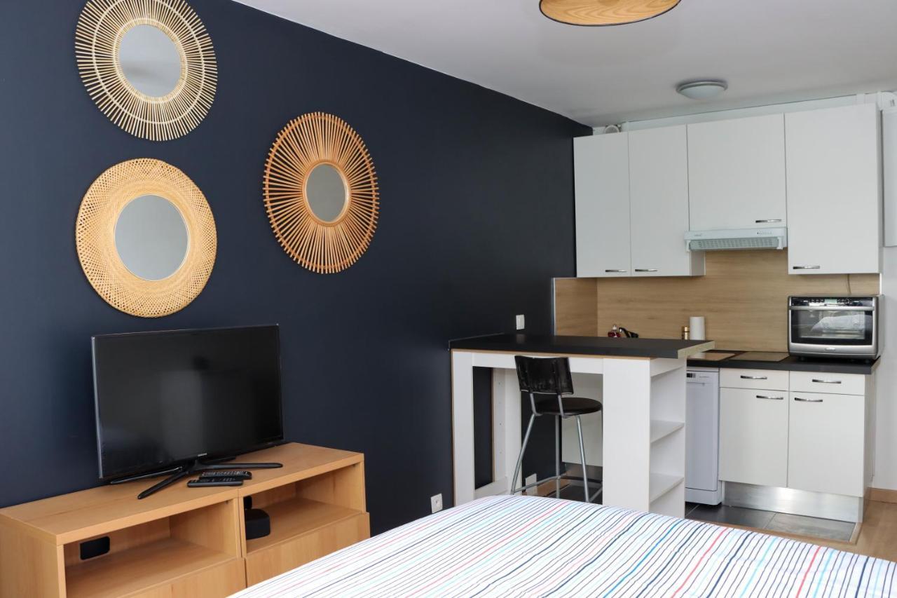 Grand studio design proche de La Défense Rueil-Malmaison Esterno foto